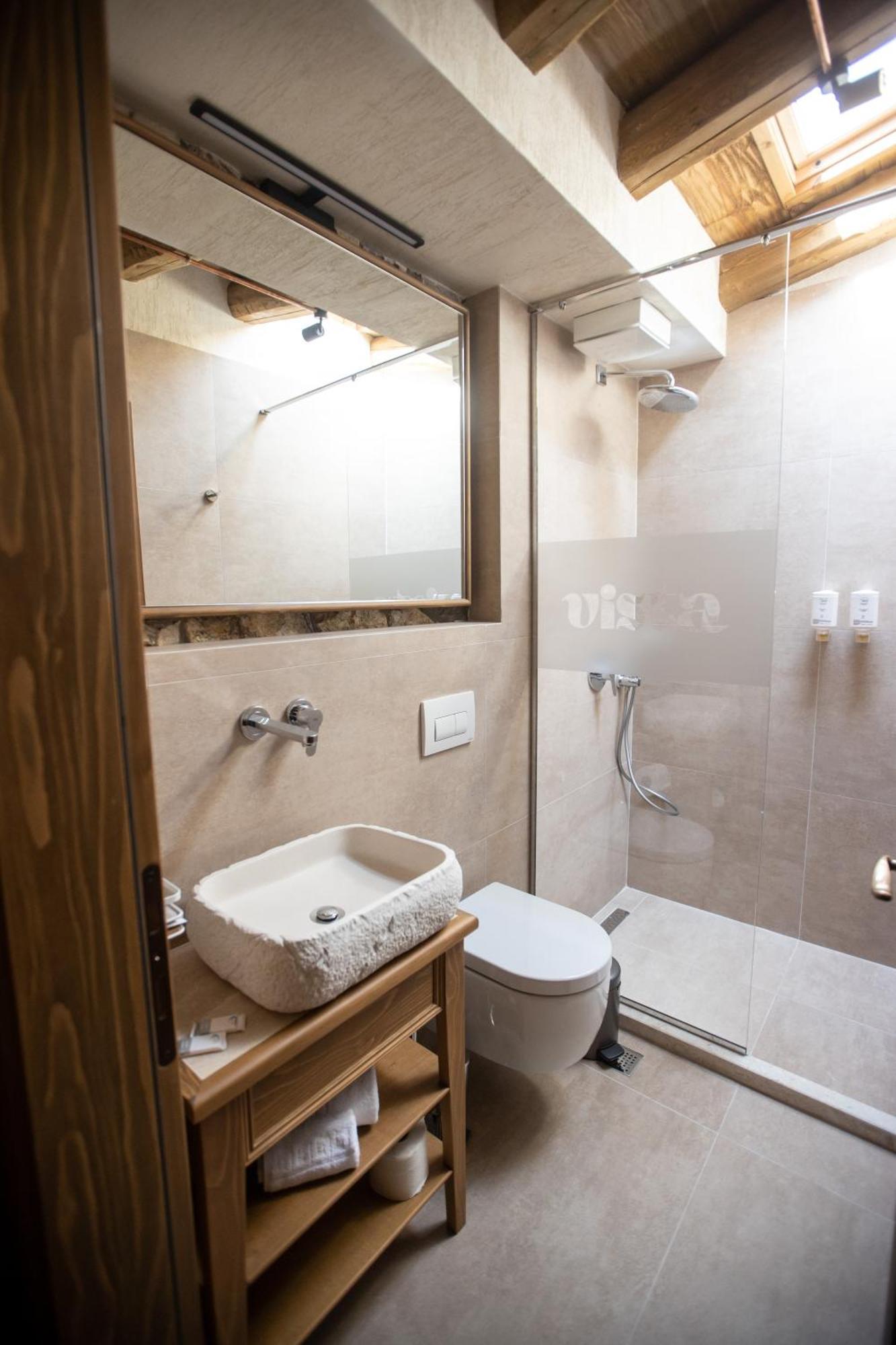 Vista Boutique Hotel ベラト エクステリア 写真