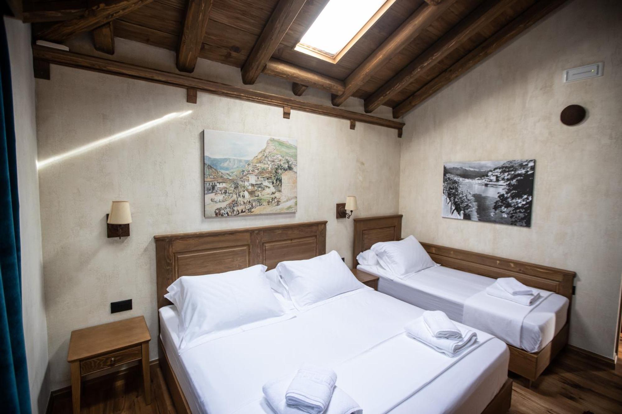 Vista Boutique Hotel ベラト エクステリア 写真