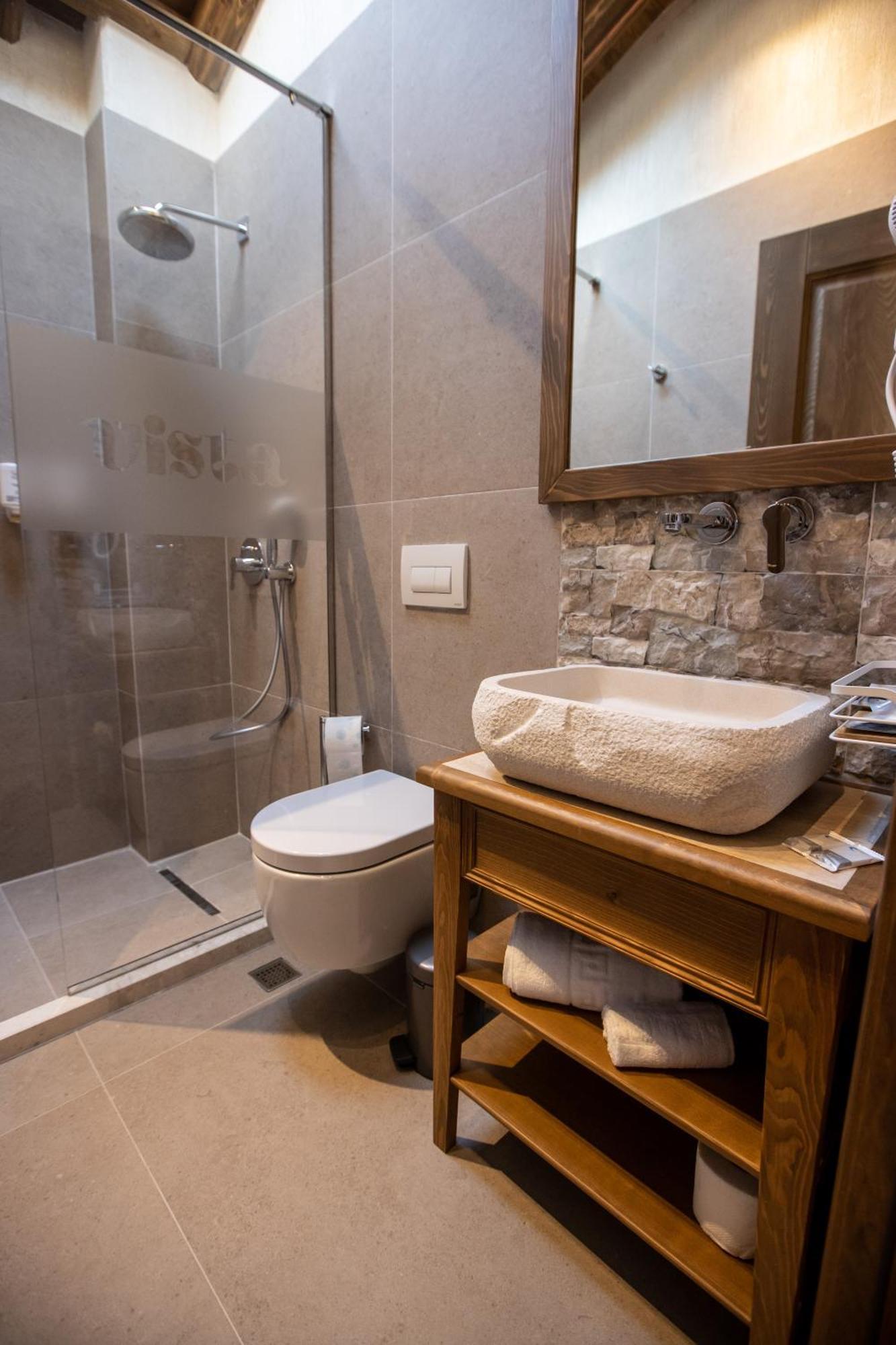 Vista Boutique Hotel ベラト エクステリア 写真